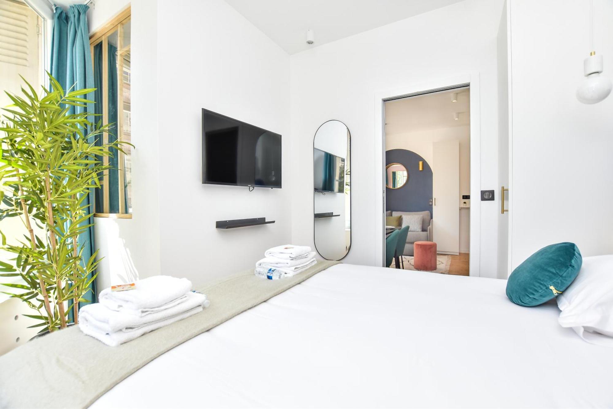Apartament Charming And Cosy Flat Next To The Eiffel Tower Paryż Zewnętrze zdjęcie